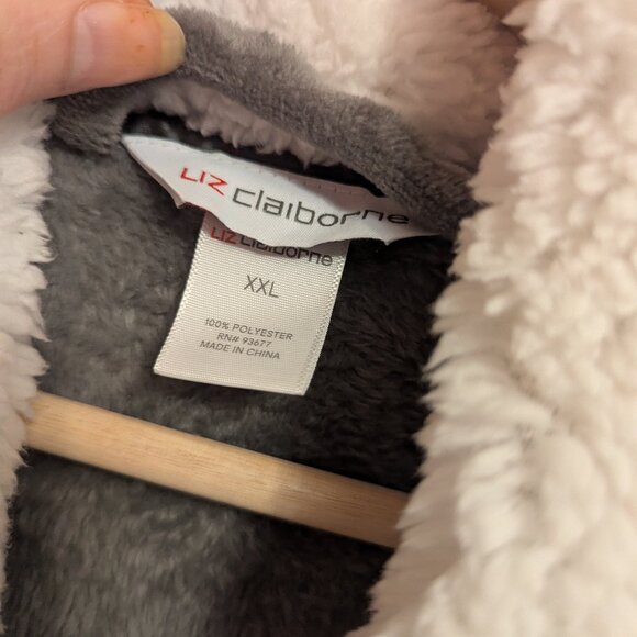 ⭐ Cozy and warm Robe - Picture 2 of 6